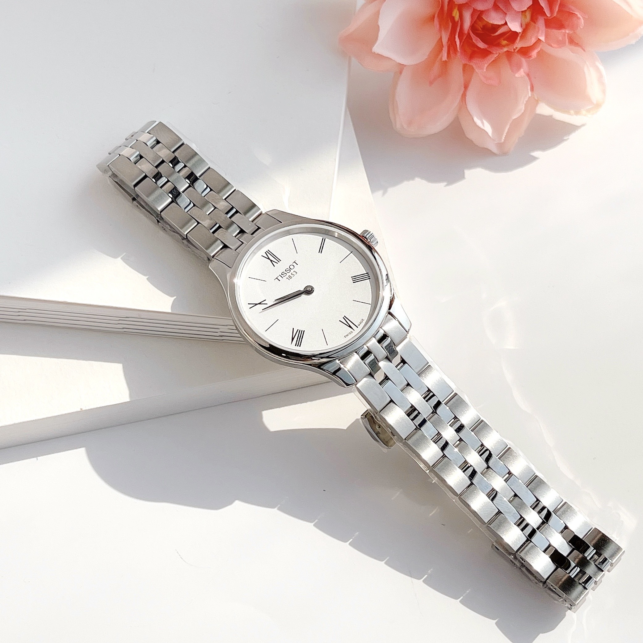 Đồng hồ nữ Tissot classic T063.209.11.038.00
