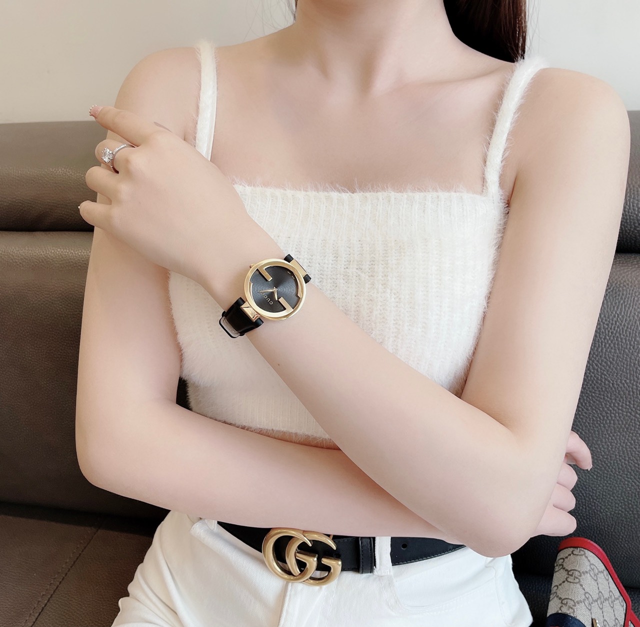 Đồng hồ nữ Gucci Interlocking Watch YA133326 siêu sang chảnh