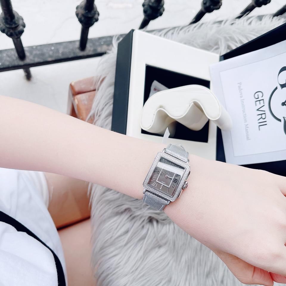 Đồng hồ nữ GV2 BY GEVRIL Top 50 thương hiệu đồng hồ đắt đỏ nhất thế giới