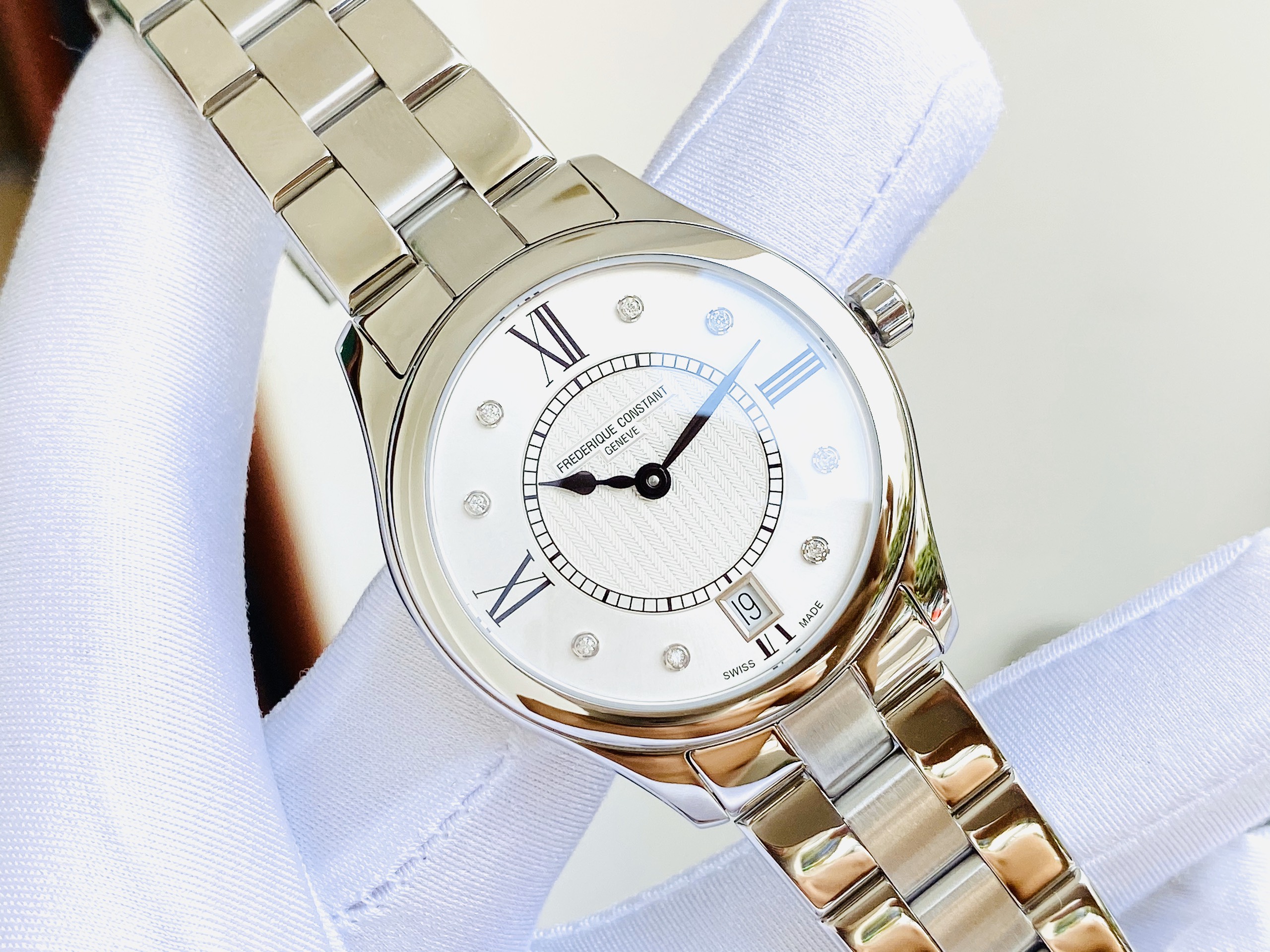 Địa chỉ thu mua đồng hồ Frederique Constant cũ chính hãng với giá cao tại  Hà Nội - Onetime.vn - Đồng hồ chính hãng