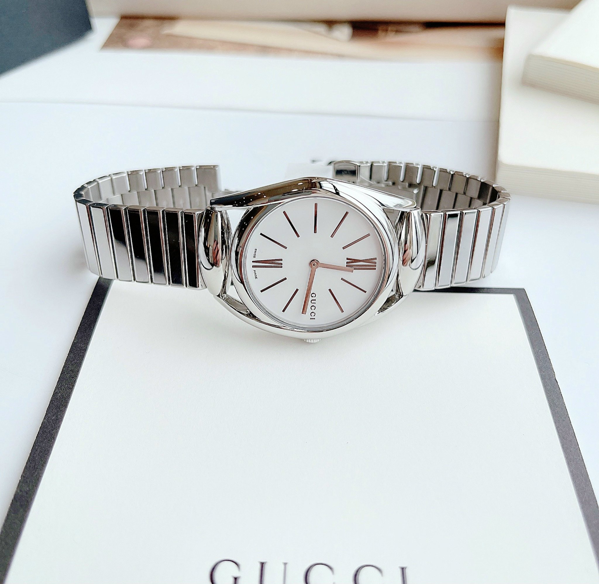 Đồng hồ nữ GC Gucci Horsebit