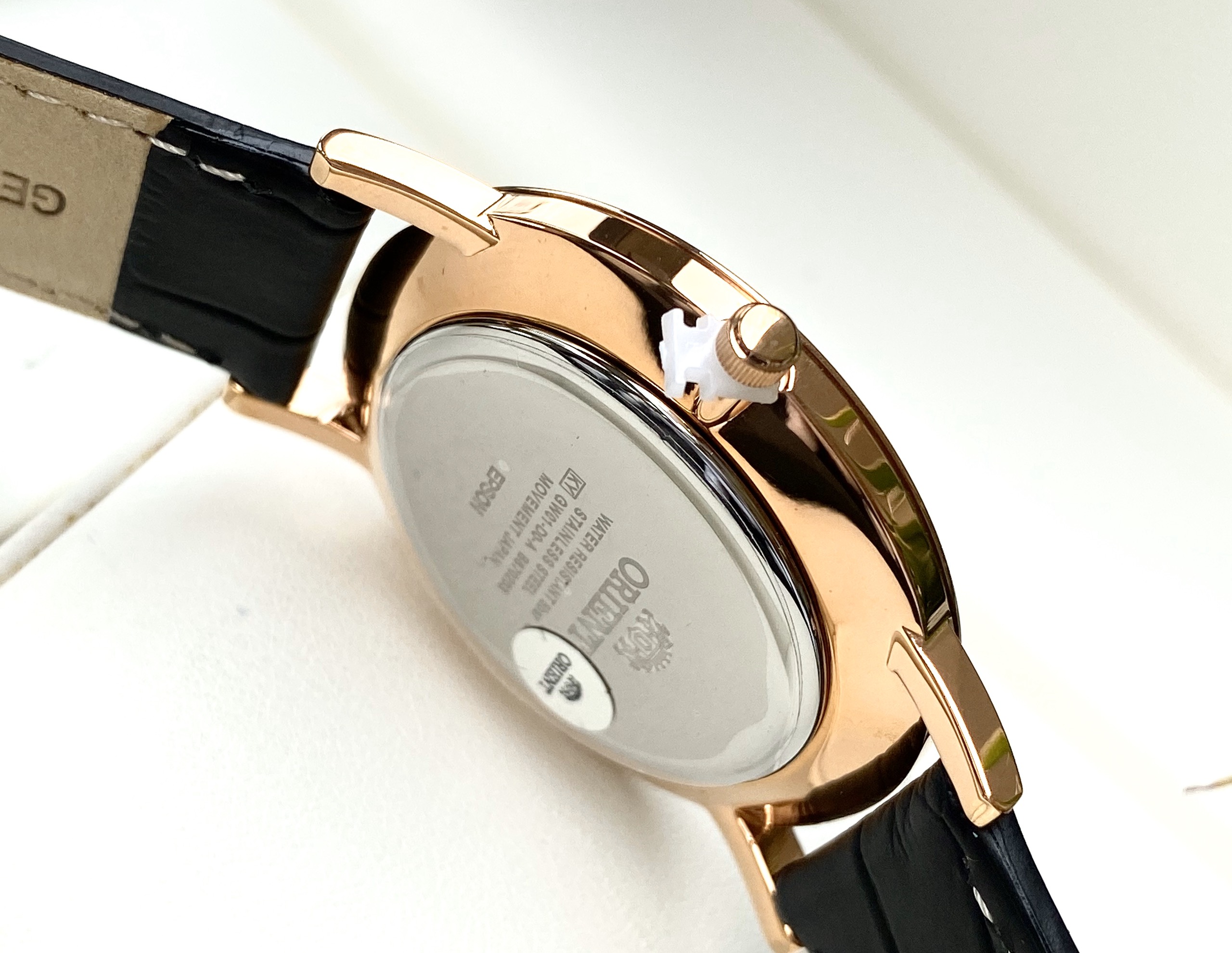 Đồng hồ ORIENT FGW0100BB0 Classic Quartz Black Rose