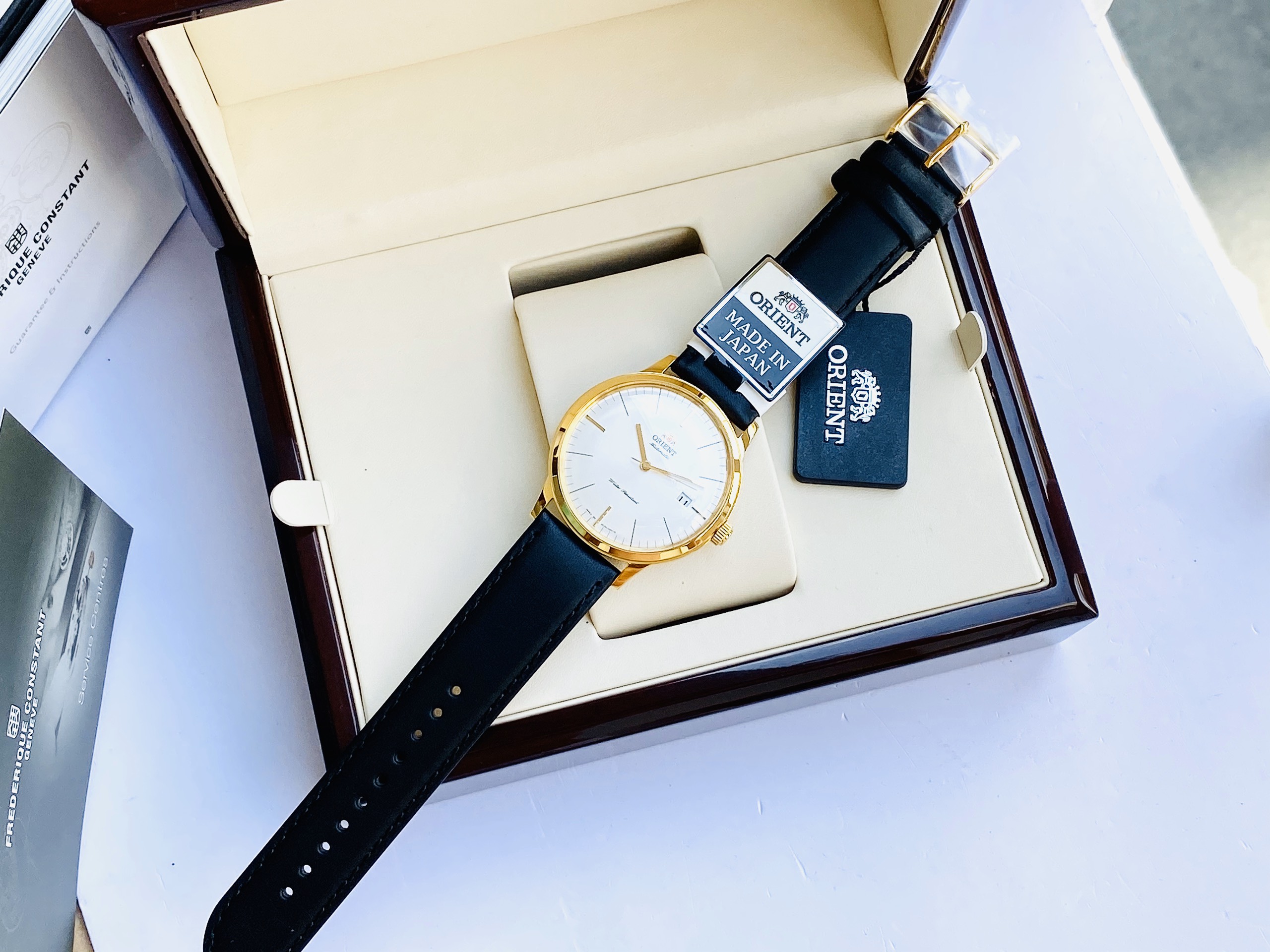 Đồng hồ nam Orient Bambino Version 3 Gold SAC0000BW0-B Automatic