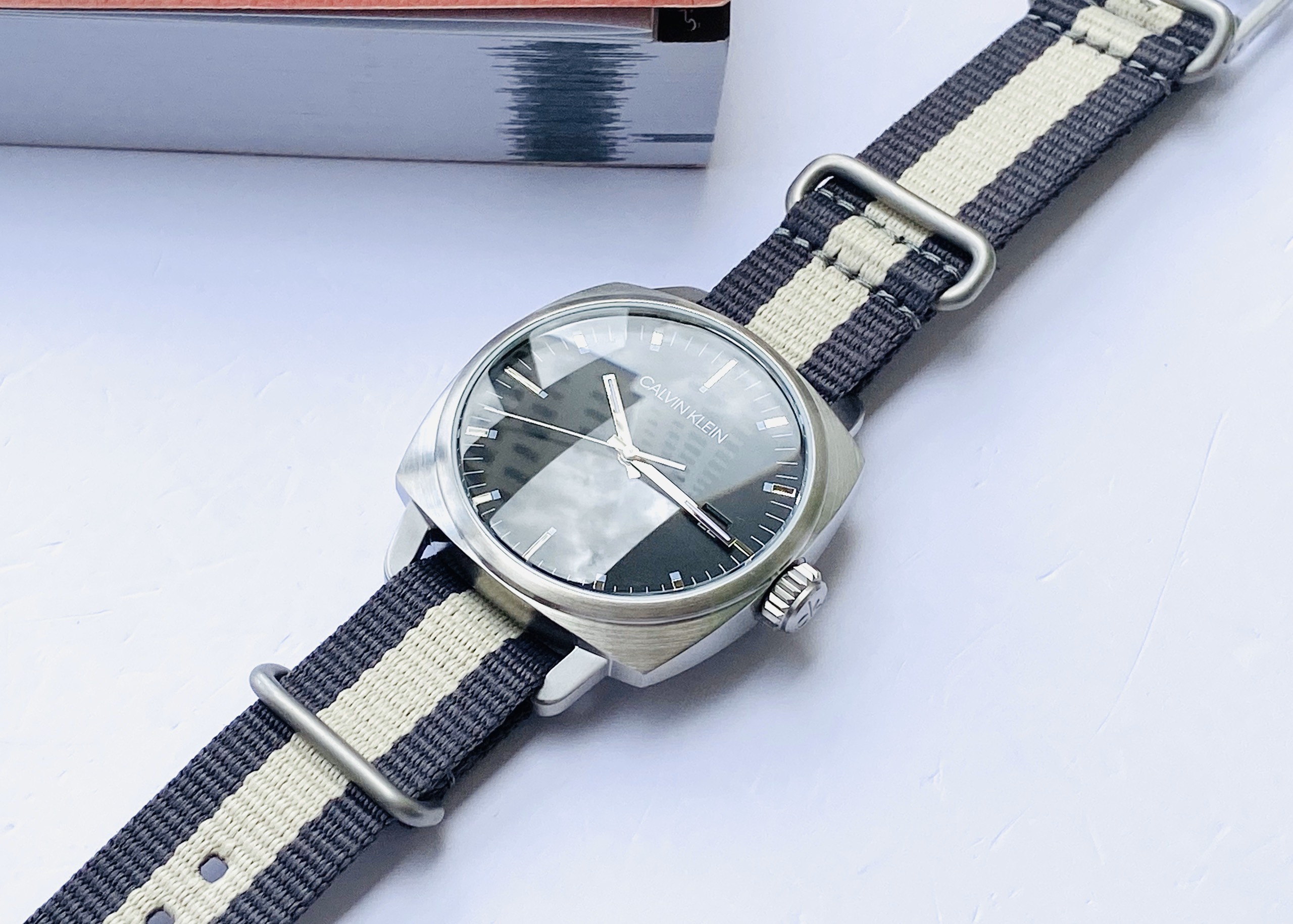 Đồng hồ nam Calvin Klein Quartz Black Dial Watch K9N111P1